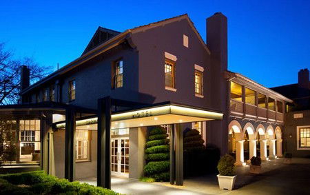 Peppers Mineral Springs Retreat - Tourism Canberra 0