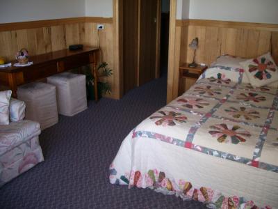 Waratah Park Country House - Tourism Canberra 4