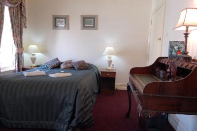 Warrnambools No 1 Luxury Apartment - Tourism Canberra 2