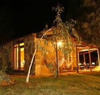 Wombat Hills Cottages - Tourism Canberra