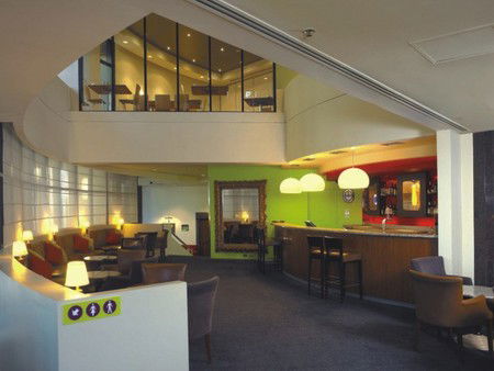 Vibe Hotel North Sydney - Tourism Canberra 3