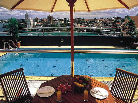 Vibe Hotel North Sydney - Tourism Canberra 4