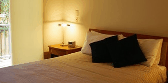 Sanctuary Lake Apartments - Tourism Canberra 1