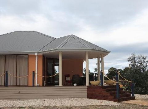 Aurora Cottages - Tourism Canberra 4