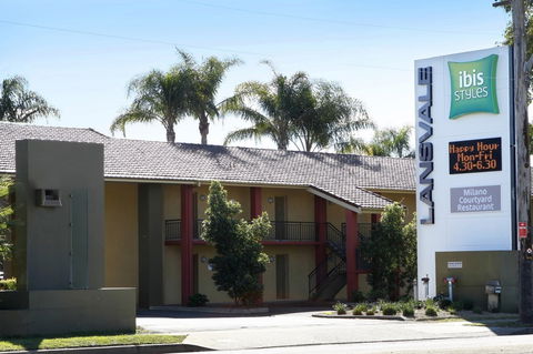 Ibis Styles Sydney Lansvale - Tourism Canberra 0