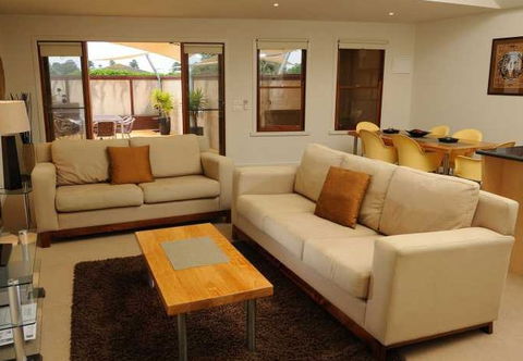 Sackville Apt No 1 - Tourism Canberra 2