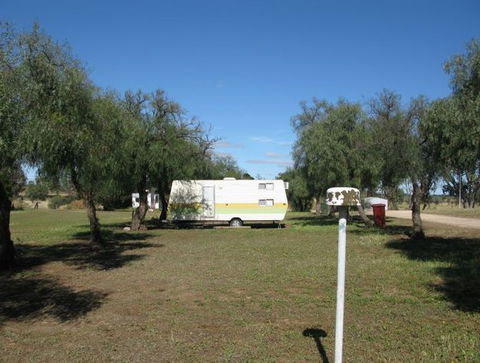 Natimuk Lake Caravan Park - Tourism Canberra 5