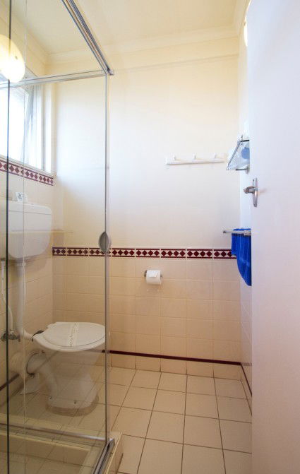 Wattle Motel - Tourism Canberra 4