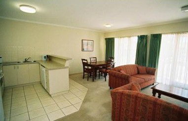 Ballarat Colonial Motor Inn - Tourism Canberra 6