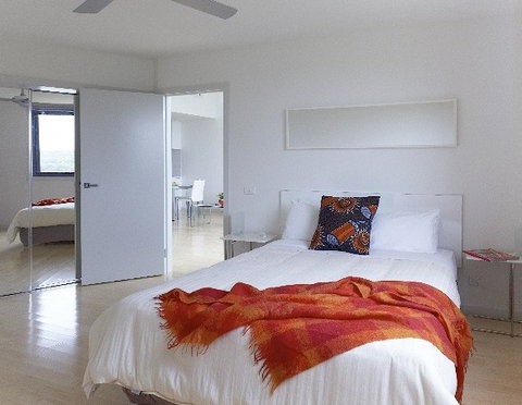 Inlet Beach Apartments - Tourism Canberra 5