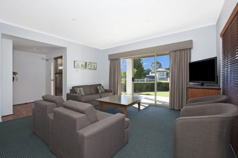 Comfort Inn & Suites Northgate Airport - Tourism Canberra 2