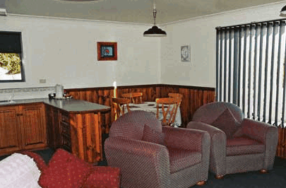 Bay Of Fires Character Cottage - Tourism Canberra 2