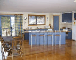 Waterline At Freycinet - Tourism Canberra 0