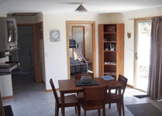 Yakkalla Holiday Cottage - Tourism Canberra 2