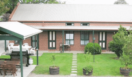 Mansfield Travellers Lodge - Tourism Canberra
