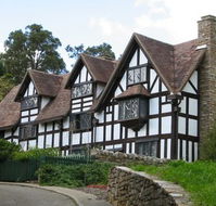 William Shakespeare's Bed  Breakfast - Tourism Canberra