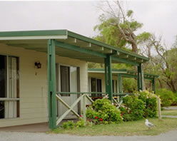 Rose Gardens Beachside Holiday Park - Tourism Canberra 1