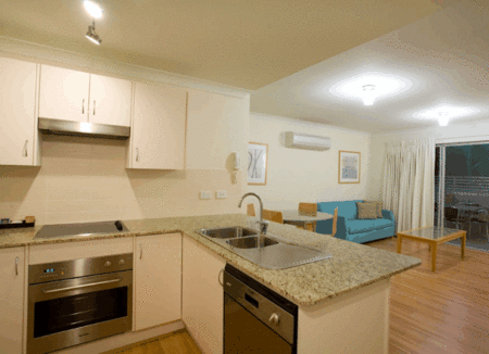 Shoal Bay Beachclub Apartments - Tourism Canberra 3