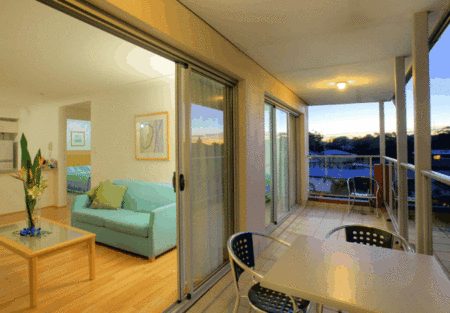 Shoal Bay Beachclub Apartments - Tourism Canberra 4
