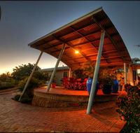 Samson Beach Chalets - Tourism Canberra