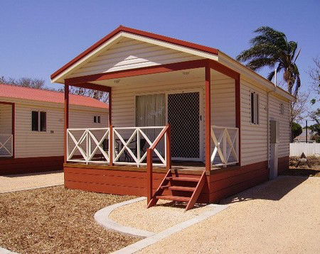Outback Oasis Caravan Park - Tourism Canberra 0