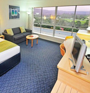 Novotel Wollongong Northbeach Hotel - Tourism Canberra 1