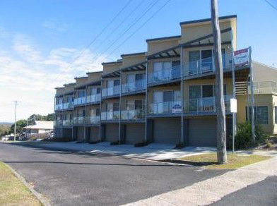 Seaspray Apartments - Tourism Canberra 0