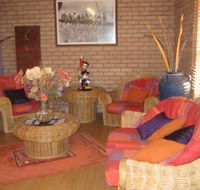 Cameo Inn Motel - Tourism Canberra