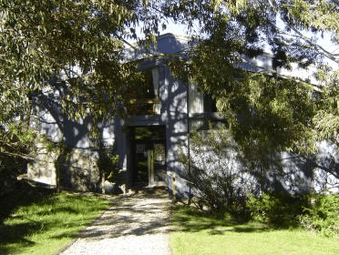 Thredbo YHA - Tourism Canberra