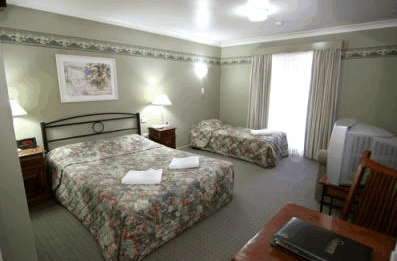 Ashby House Motor Inn - Tourism Canberra 2