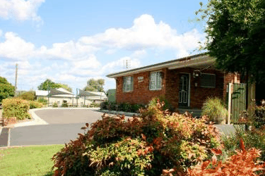 Cadman Apartments - Tourism Canberra