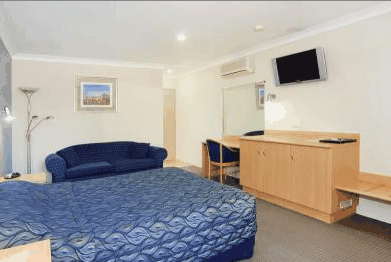 Next Edward Parry Motel - Tourism Canberra 3