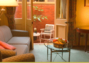 Simpsons Hotel Potts Point - Tourism Canberra 3