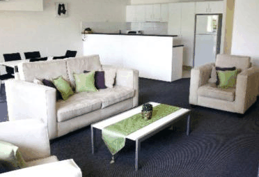 Oasis Holiday Apartments - Tourism Canberra 2