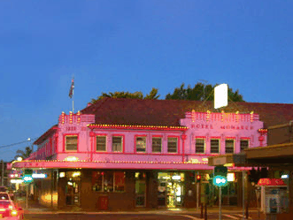 Monarch Motel Hotel - Tourism Canberra