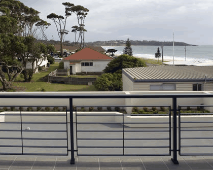 Mollymook Beachfront Executive Apartments - Tourism Canberra 4