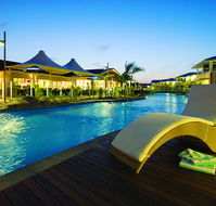 Oaks Pacific Blue Resort - Tourism Canberra