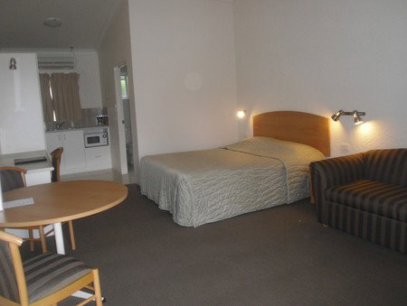 Boulevarde Motor Inn - Tourism Canberra 1