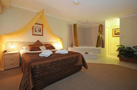 Ocean View Motel - Tourism Canberra 0