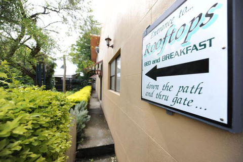 Rooftops Bed & Breakfast - Tourism Canberra 0
