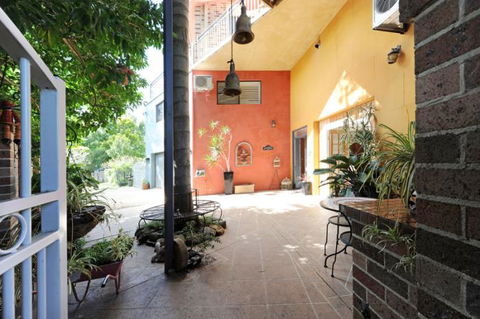 Rooftops Bed & Breakfast - Tourism Canberra 1