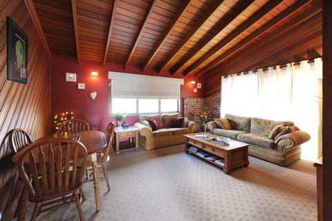 Rooftops Bed & Breakfast - Tourism Canberra 11