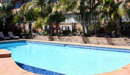 Fitzroy Motor Inn - Tourism Canberra 1