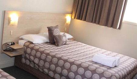Fitzroy Motor Inn - Tourism Canberra 3