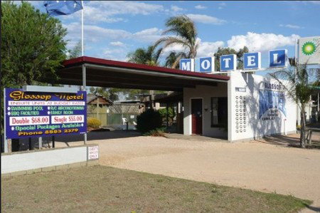 Glossop Motel - Tourism Canberra 0