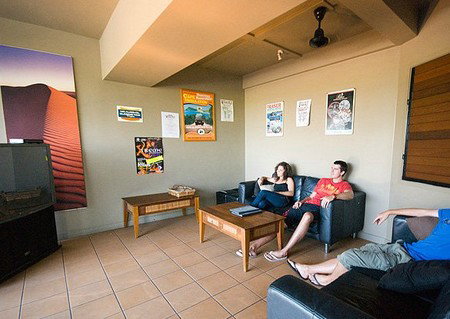 Global Backpackers - Tourism Canberra 2