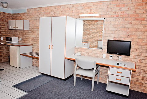 Sunshine Coast Motor Lodge - Tourism Canberra 3