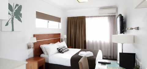 Hotel Chino - Tourism Canberra 2