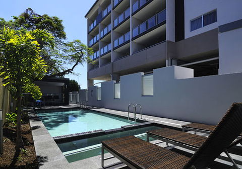 Hotel Chino - Tourism Canberra 3