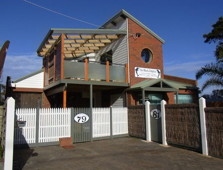 Black Dolphin Townhouse And Apartment - Tourism Canberra 0